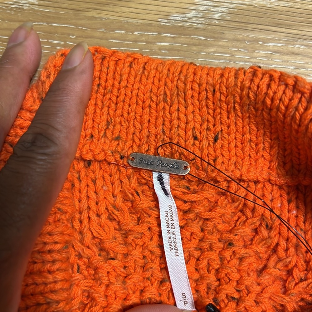 Free People Cable Knit Sweater - Orange and Brown size S NWOT - Picture 9 of 16